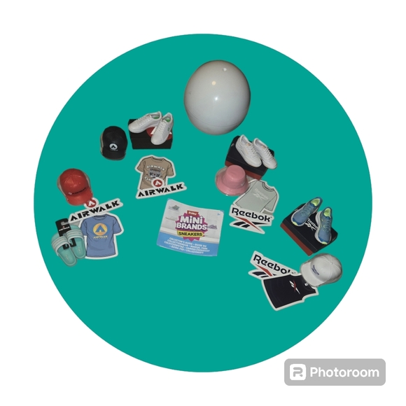 New Mini Brands Sneakers 4 balls in bundle!! - Picture 1 of 7